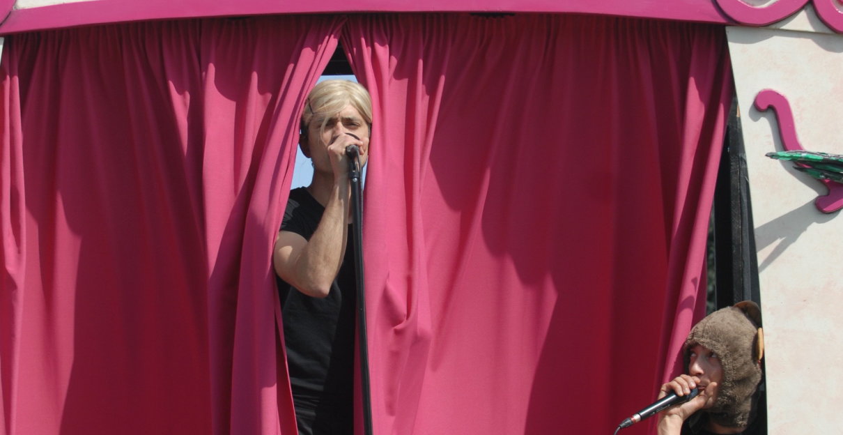 Chloé et le Poum Poum Tchac au Festival d’Aurillac